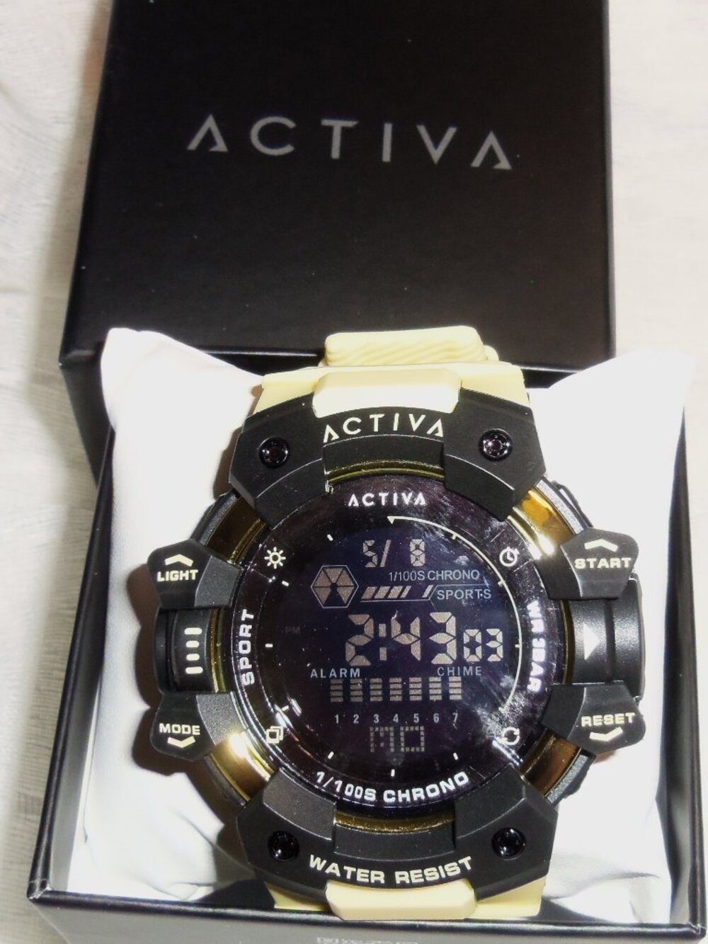 Activa X Invicta Digital Essentials Men's, Women's Watch 50 mm Yellow